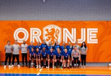 Nederlands Doven Vrouwen Futsalteam reist naar Finland voor belangrijk tweeluik